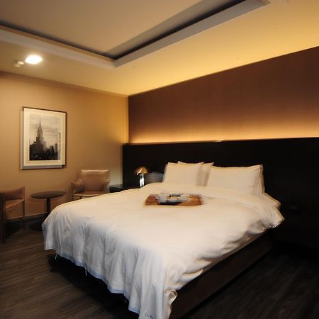 Hotel Tate ซูวอน ภายนอก รูปภาพ