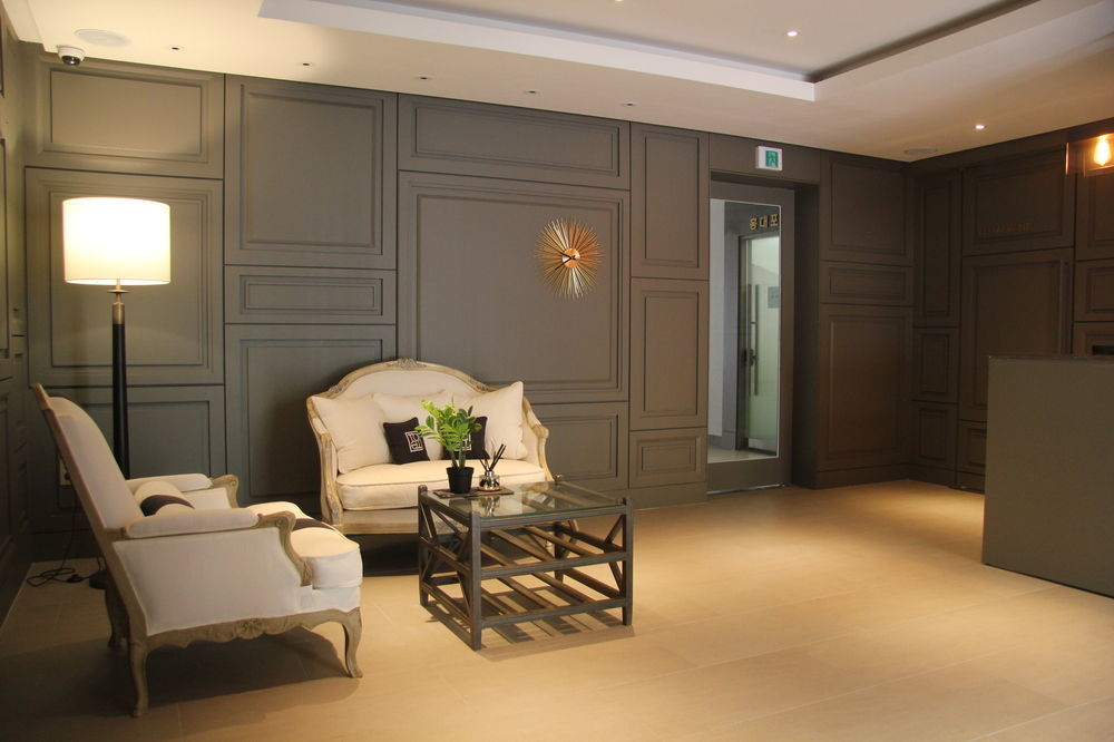Hotel Tate ซูวอน ภายนอก รูปภาพ